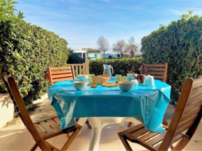 Appartement en Rez-de-Jardin, Pieds dans l'Eau, Terrasse, Parking, 4 Couchages - Le Lavandou - FR-1-251-454